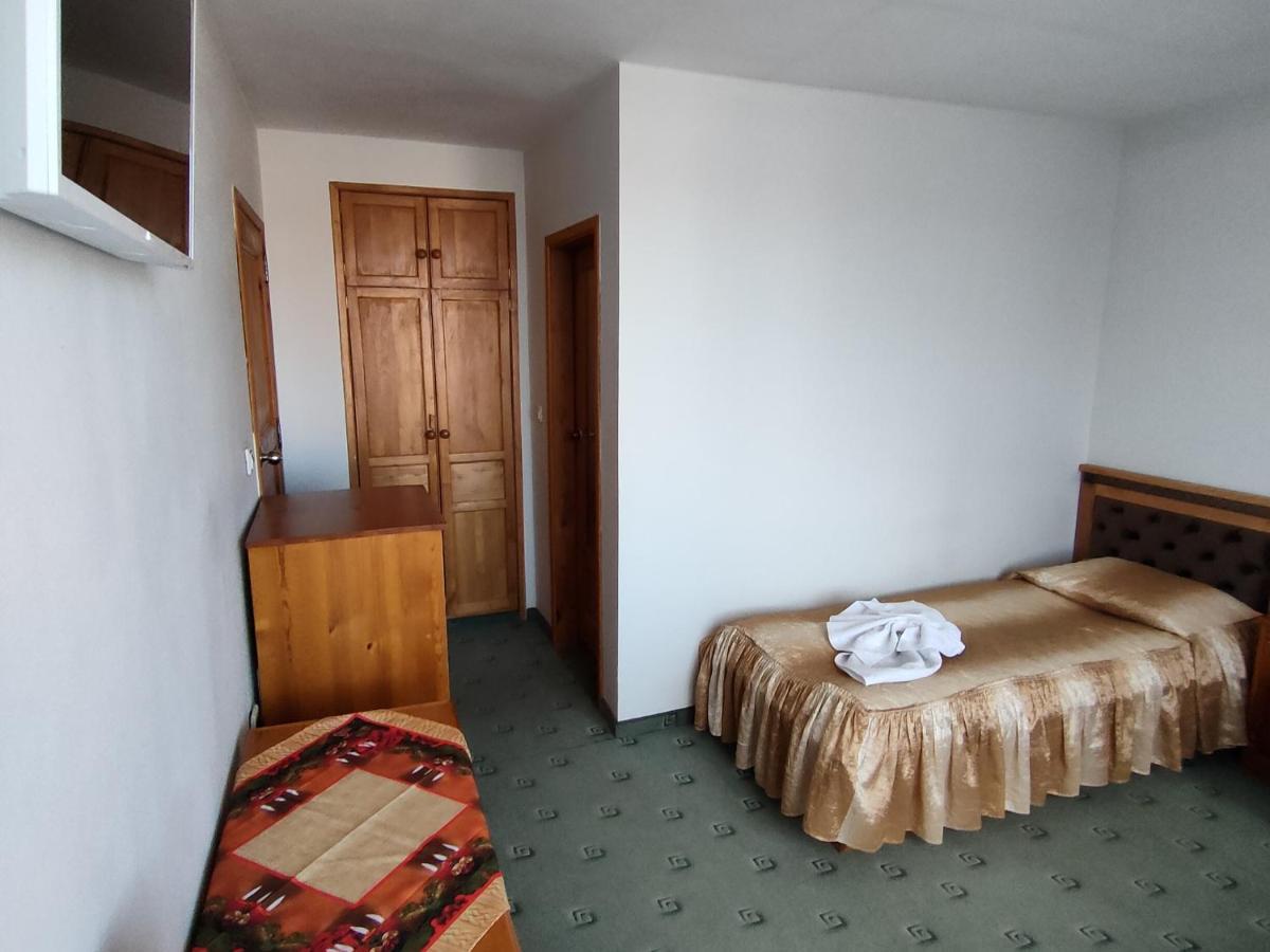 Guest Rooms Grachenovi Bansko Esterno foto