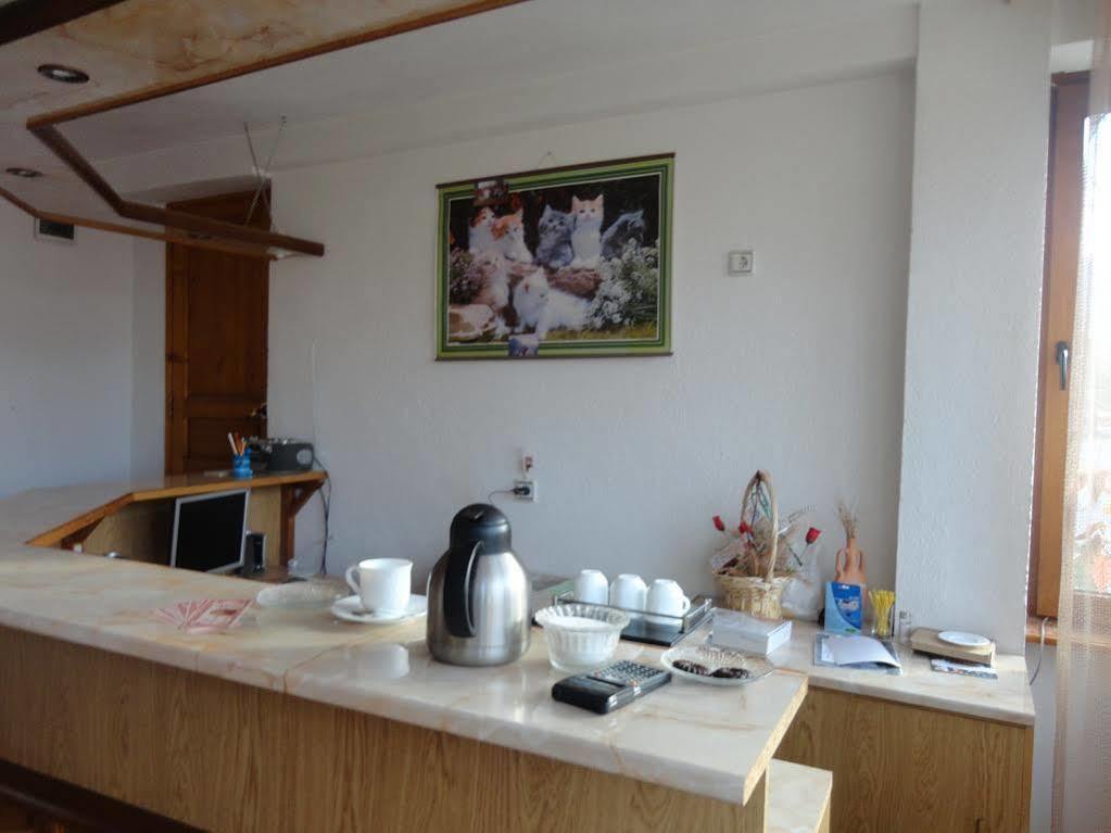 Guest Rooms Grachenovi Bansko Esterno foto